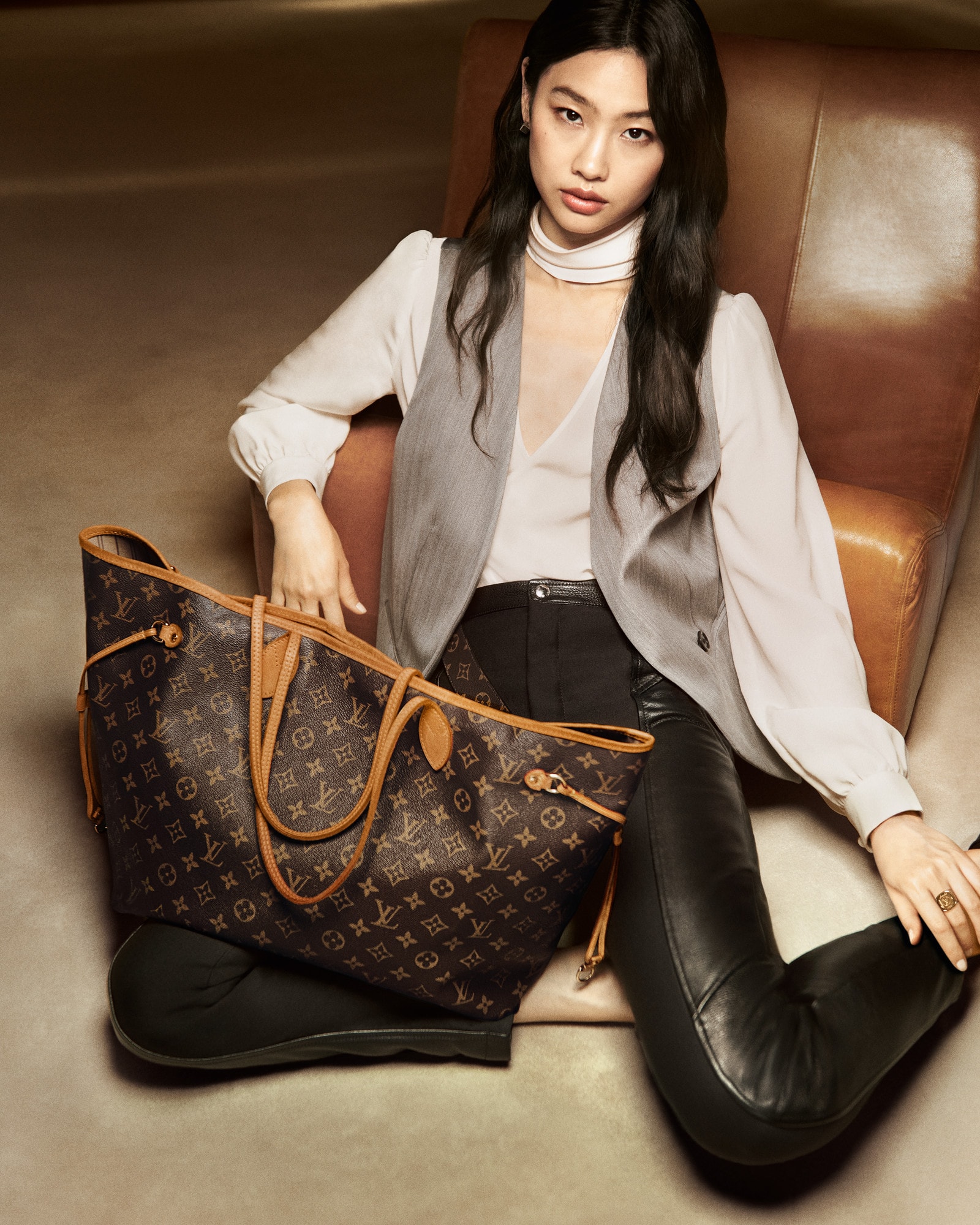 Designer Laptop Bags for Work & Travel | LOUIS VUITTON