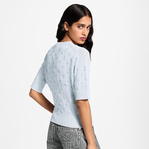 3D Monogram Knit Top in Wanita's Pakaian Atasan dan Baju collections by Louis Vuitton (Perbesar produk)