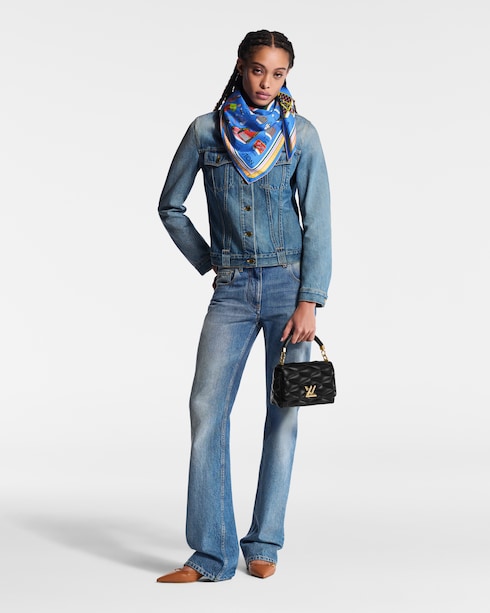 Asnieres Paper House Square 90 S00 in Wanita's Aksesori Silk Squares and Bandeaus collections by Louis Vuitton