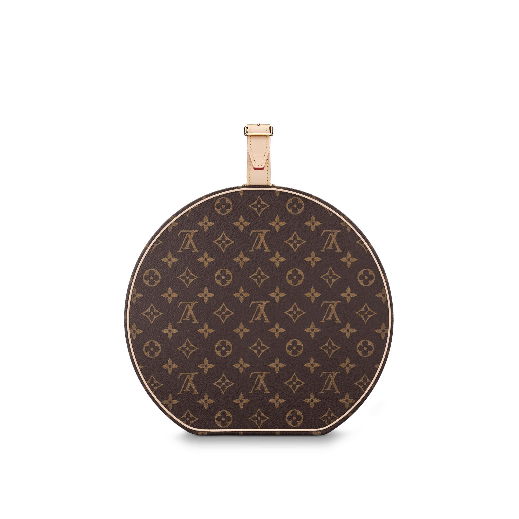 Boîte Chapeau 40 Monogram Canvas in Les Extraordinaires