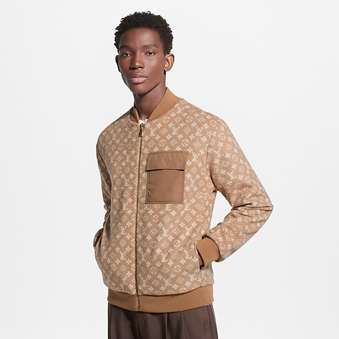 Bomber Fleece Monogram Reversible in Pria's Pakaian Semua Koleksi collections by Louis Vuitton (Perbesar produk)