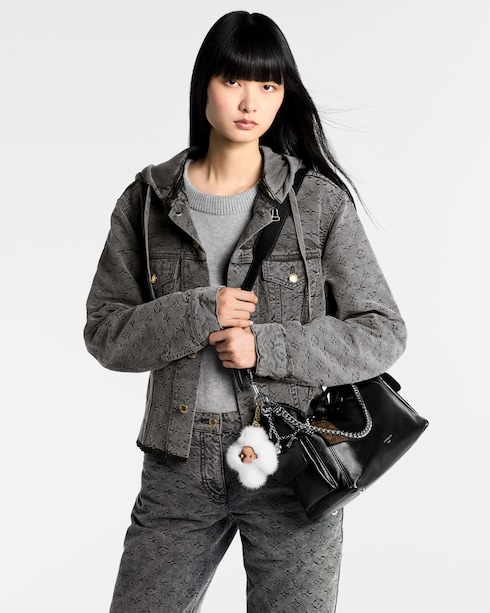CarryAll Cargo Vibe PM LV Vibe in 女士's 時尚包款 女生包包總覽 collections by Louis Vuitton