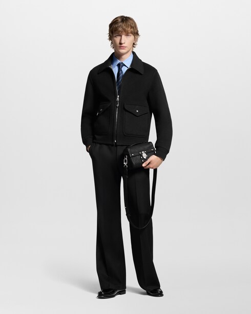 Classic Shirt in Pria's Pakaian Kemeja collections by Louis Vuitton