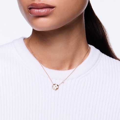 Color Blossom BB Sun Pendant, Pink Gold, White Mother-of-Pearl and Diamond worn view