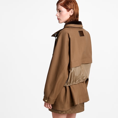 Contrast Insert Coat in Wanita's Pakaian Mantel dan Jaket collections by Louis Vuitton (Perbesar produk)