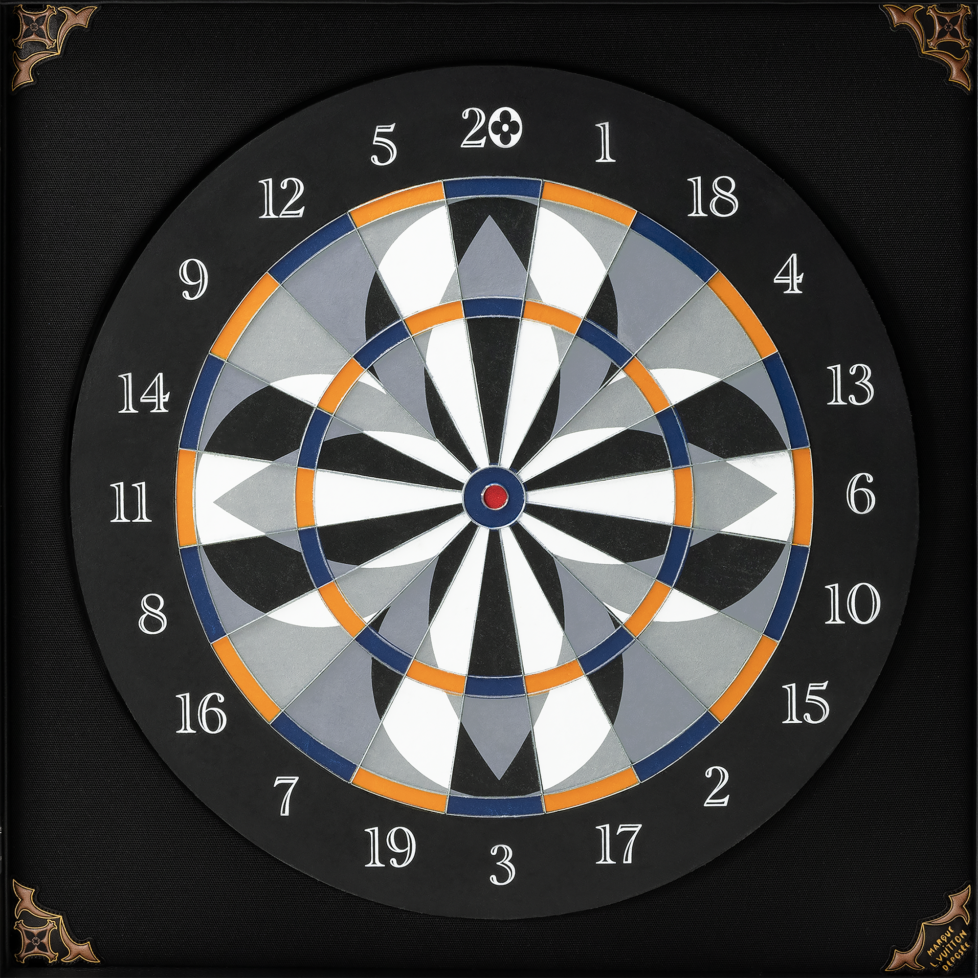 Dart Trunk LV Dart H27 in Trunks, Travel and Home