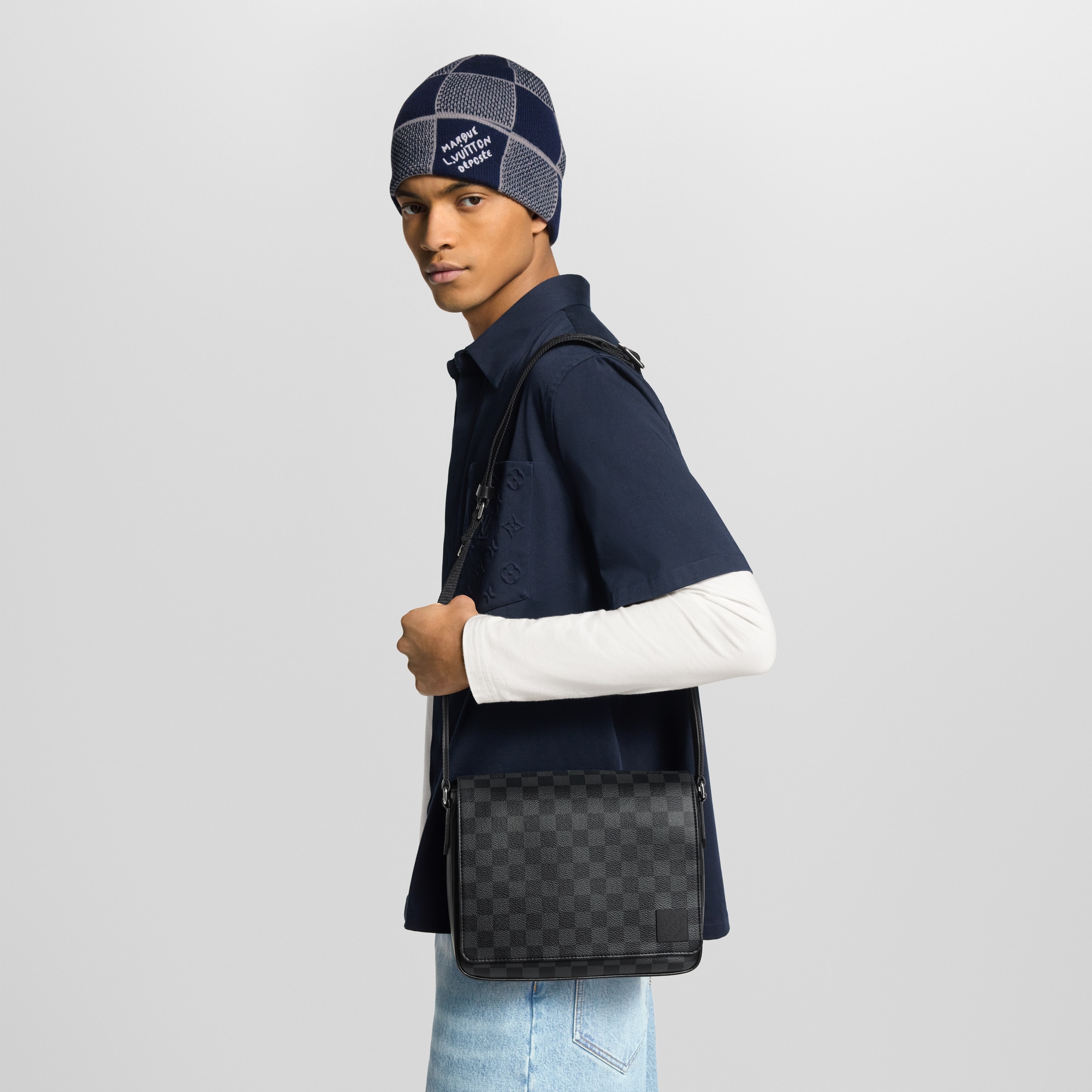 District PM Damier Graphite Canvas in Pria