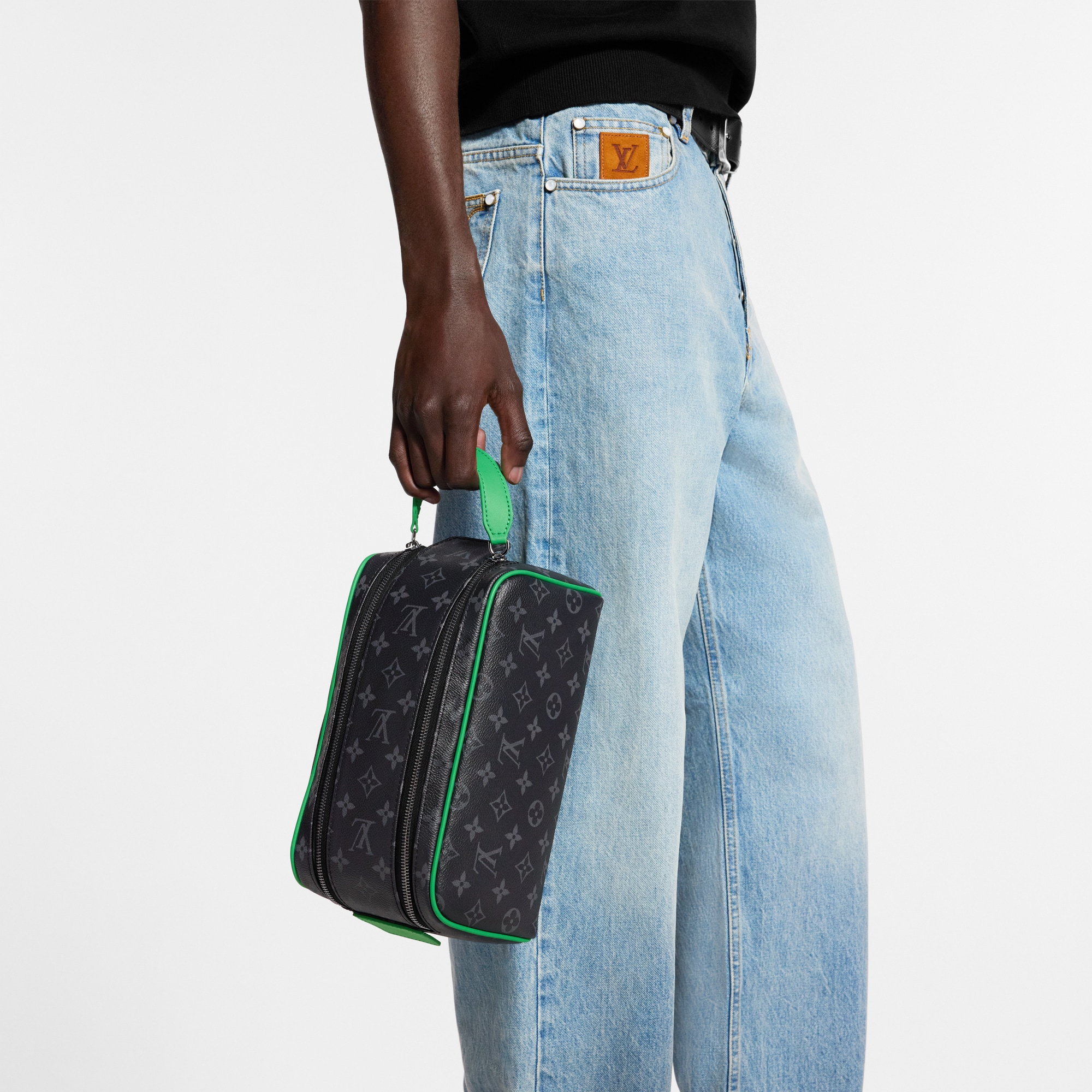 Dopp Kit Monogram Eclipse in Pria