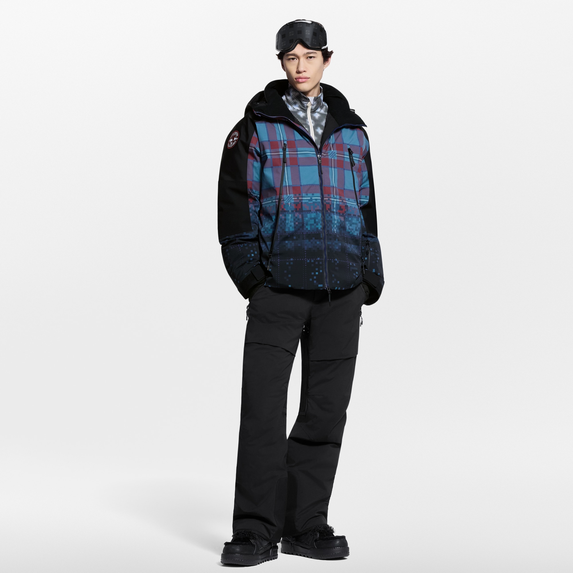 Down Ski Jacket  in Pria