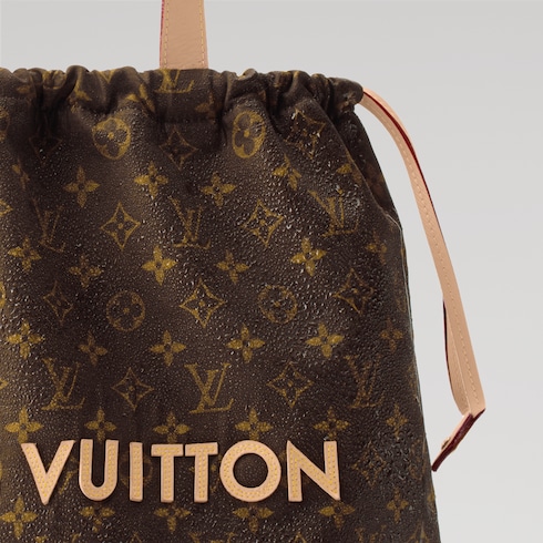 Dust Bag Tote Louis Vuitton Silk Tech G76 in Bags and Small Leather Goods's Men Bags Shopper Tote collections by Louis Vuitton