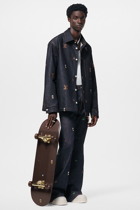 エンブロイダードブーツカットデニムパンツ