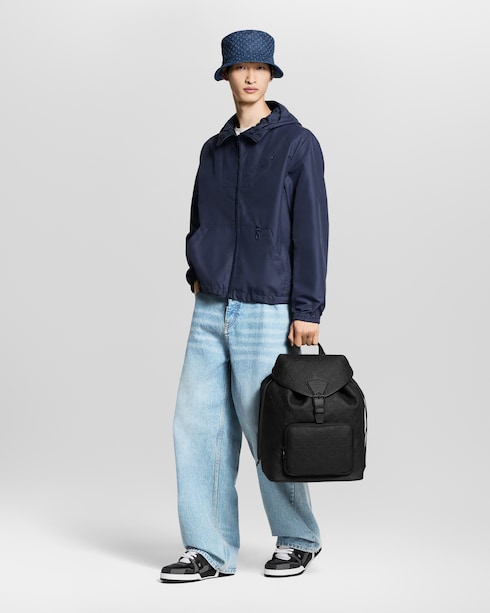 Everyday Reversible Bucket Hat . in Men's Accessories Hats, Beanies and Gloves collections by Louis Vuitton