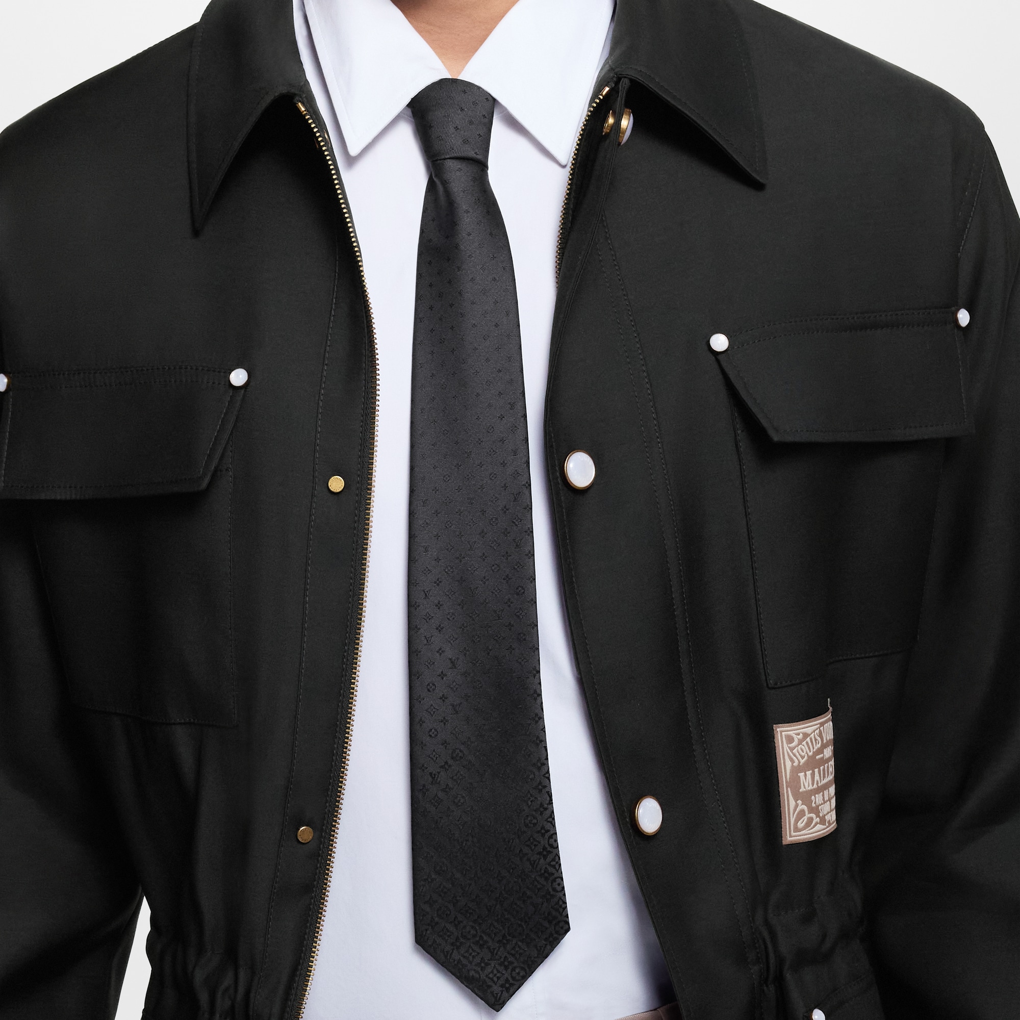 Fading Monogram Tie S00 in Pria