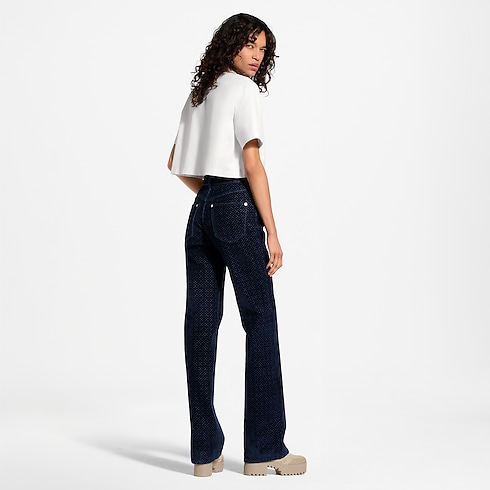 Flocked Signature Crop Top
in Women's Ready-to-Wear T-shirts and Sweatshirts collections by Louis Vuitton (Product zoom)