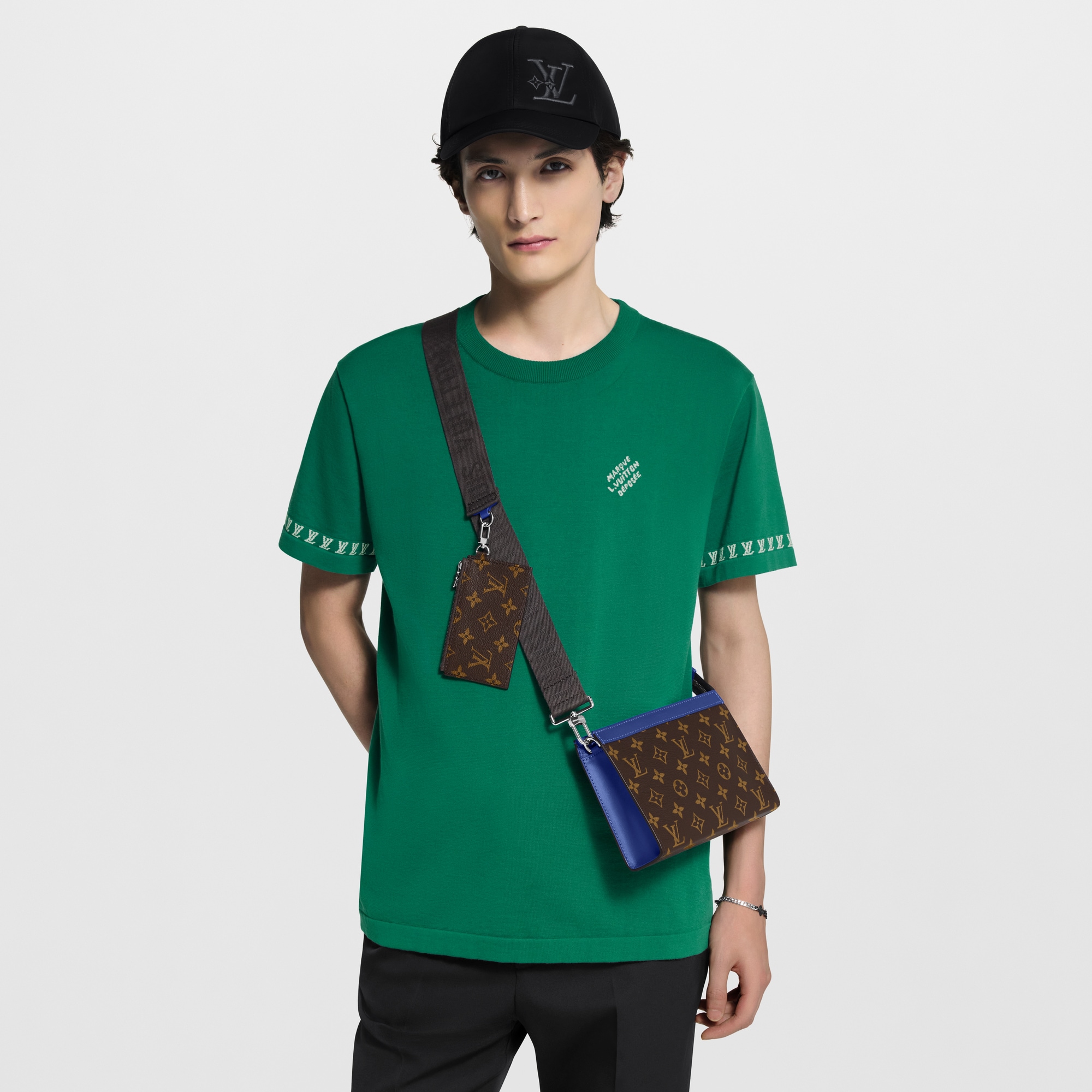 Gaston Wearable Wallet Monogram Macassar Canvas in Tas dan Aksesori Kulit