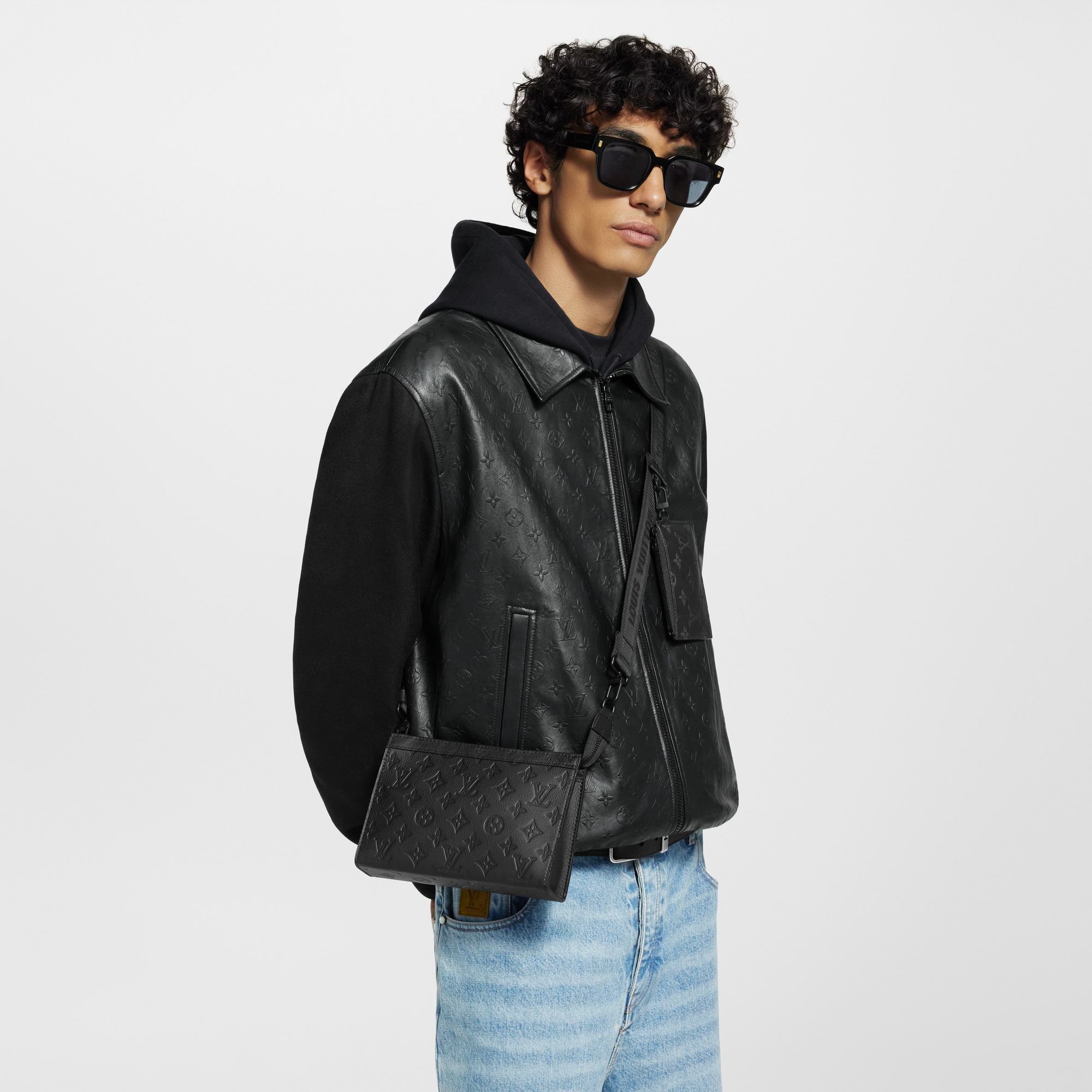 Gaston Wearable Wallet Monogram Shadow Leather in Pria