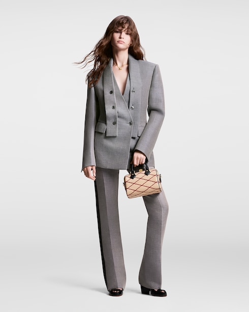 GO-14 Necklace S00 in Wanita's Fashion Jewelry Kalung dan Liontin collections by Louis Vuitton