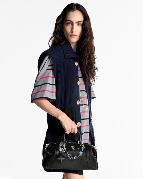 Heirloom Bag Chain S00 in Wanita's Aksesori Gantungan Kunci dan Tas collections by Louis Vuitton