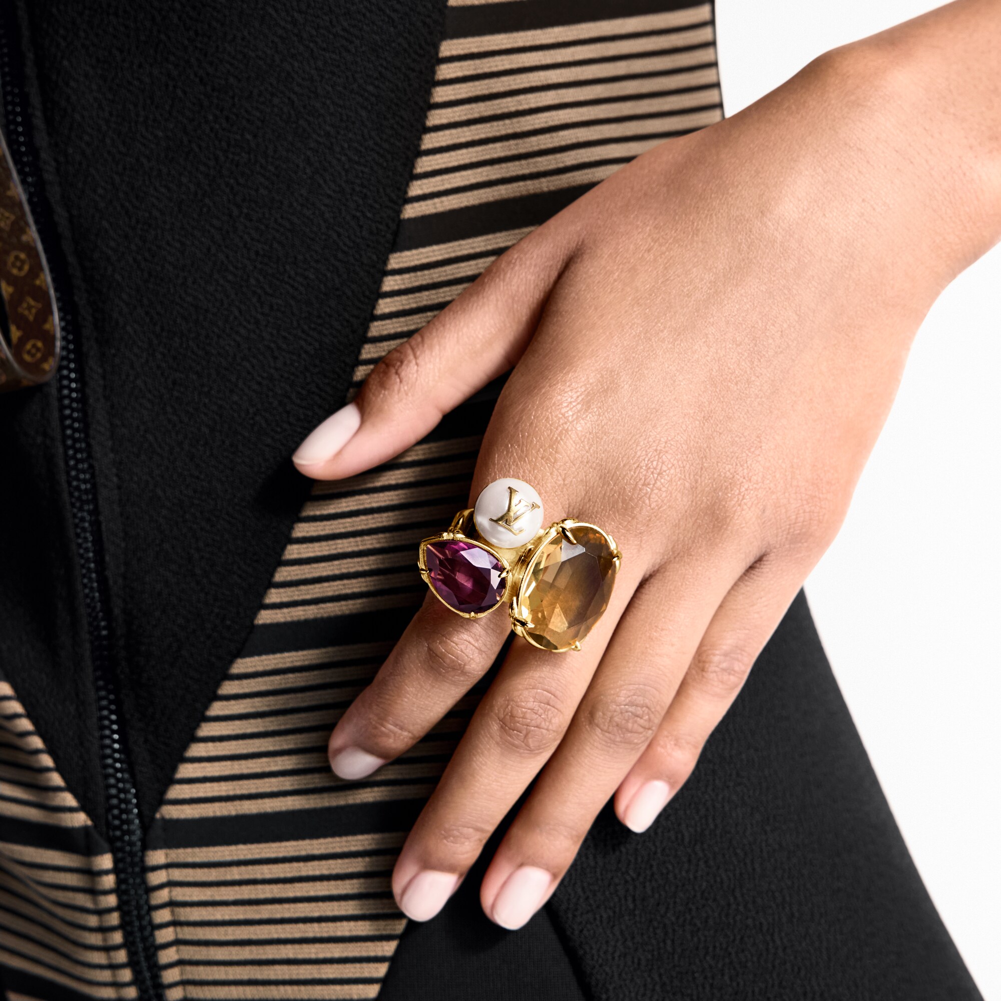 Heirloom Ring S00 in Wanita