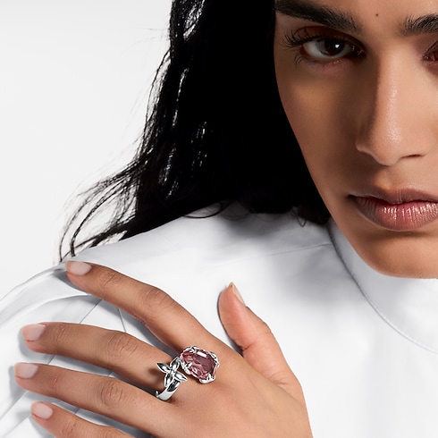 Heirloom Ring . in Women's Fashion Jewelry Rings collections by Louis Vuitton (Product zoom)