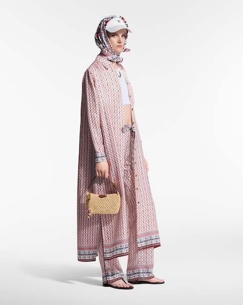 Hills Pochette Other Monogram Canvas in Wanita's Dompet dan Aksesori Kulit Wallet on Chain dan Tas Mikro collections by Louis Vuitton