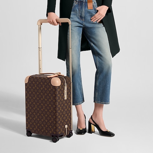 Horizon 50 Monogram in Pria's Travel Rolling Luggage collections by Louis Vuitton (Perbesar produk)