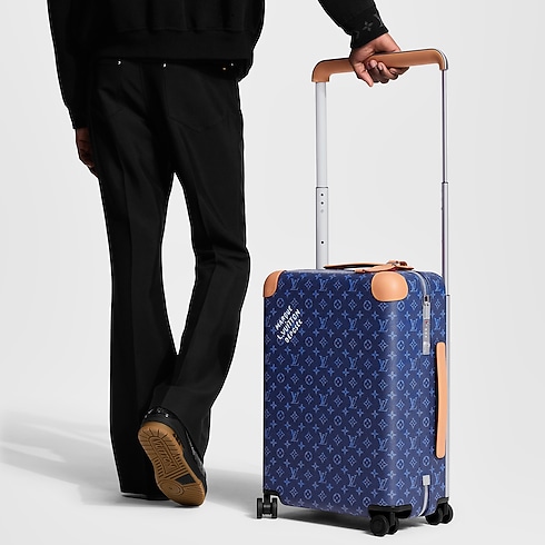 Horizon 55 G71 in Pria's Travel Rolling Luggage collections by Louis Vuitton (Perbesar produk)