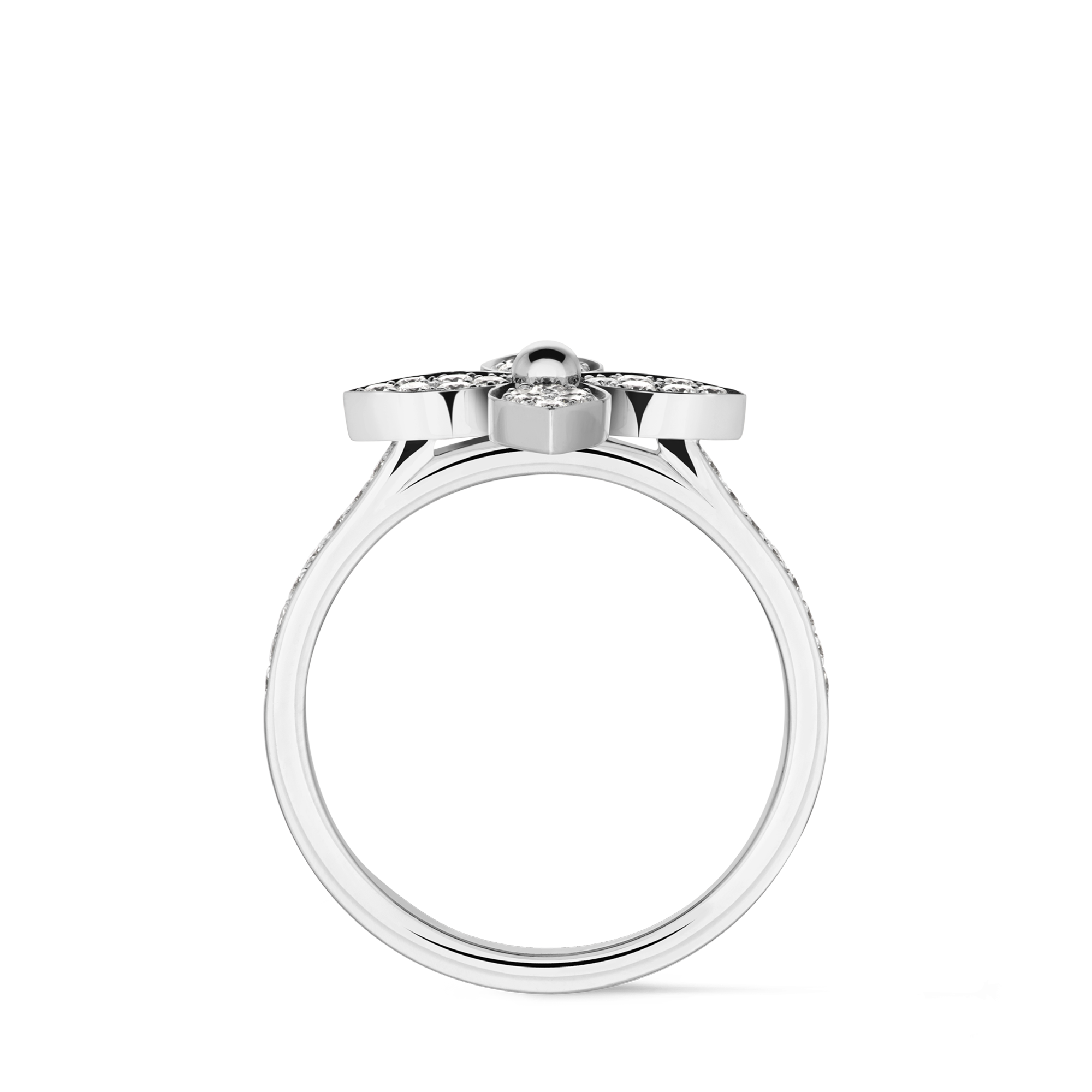 Idylle Blossom Ring, White Gold And Diamonds  in Perhiasan