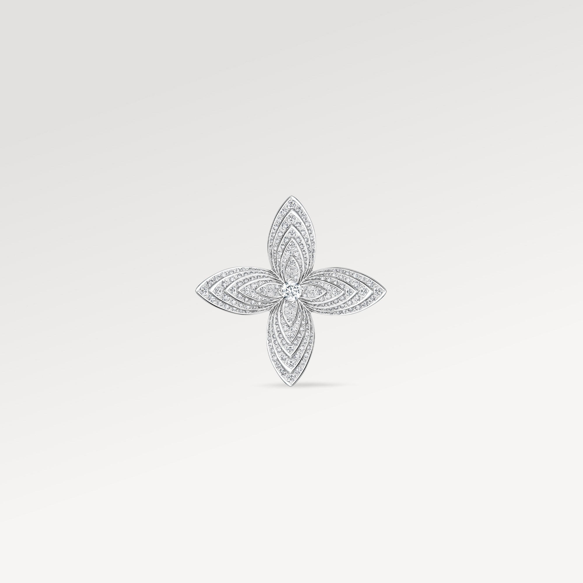 Idylle Brooch, White Gold & Diamonds  in Les Extraordinaires