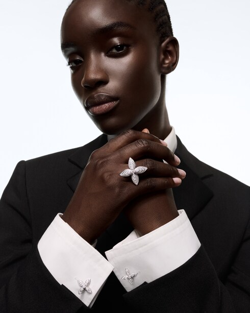 Idylle Blossom Ring, White Gold & Diamonds in Les Extraordinaires's Jewelry Rings collections by Louis Vuitton