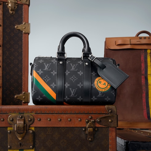 Keepall Bandoulière 25 Monogram Eclipse in Pria's Tas All Collections collections by Louis Vuitton