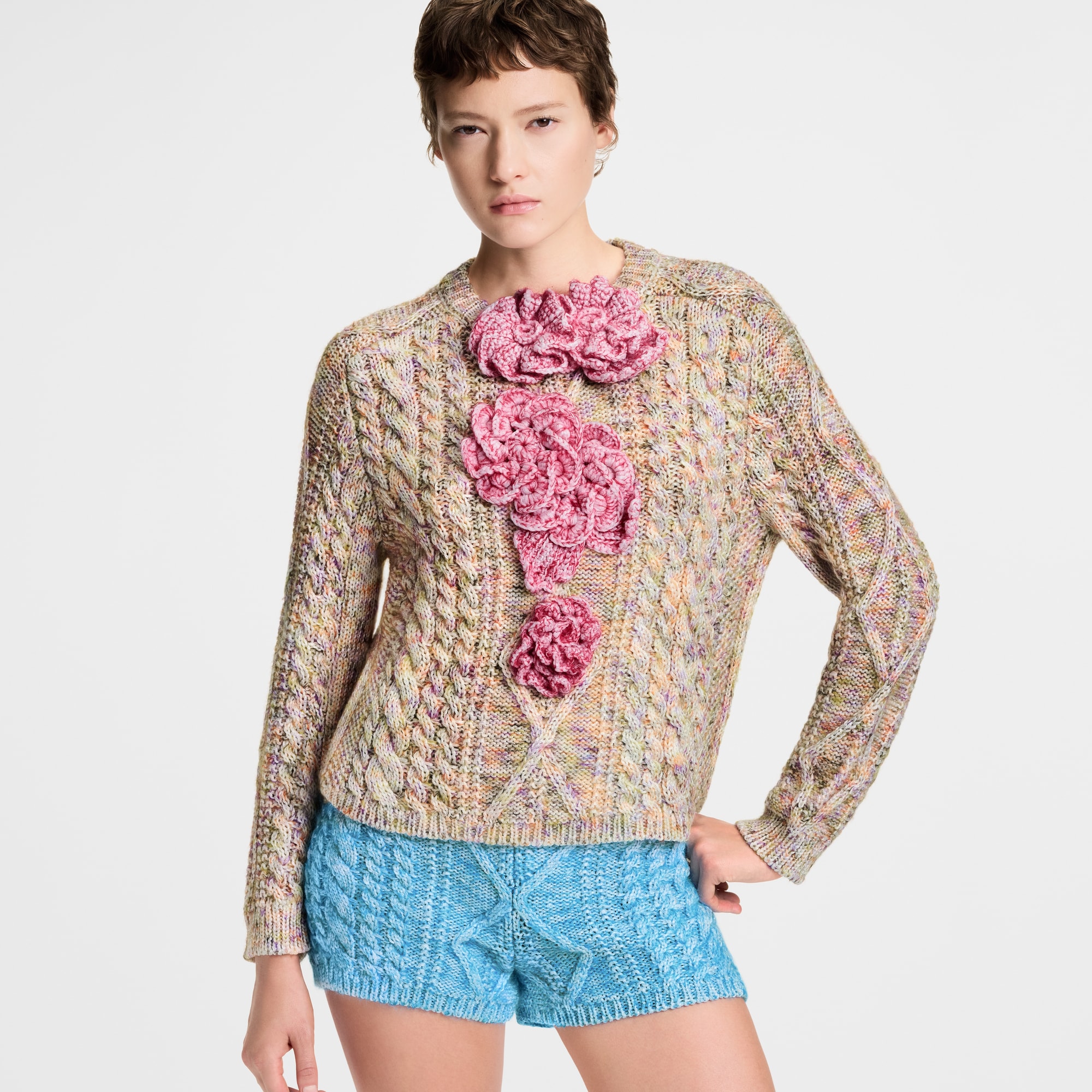 Knitted Flower Front Pullover  in Wanita