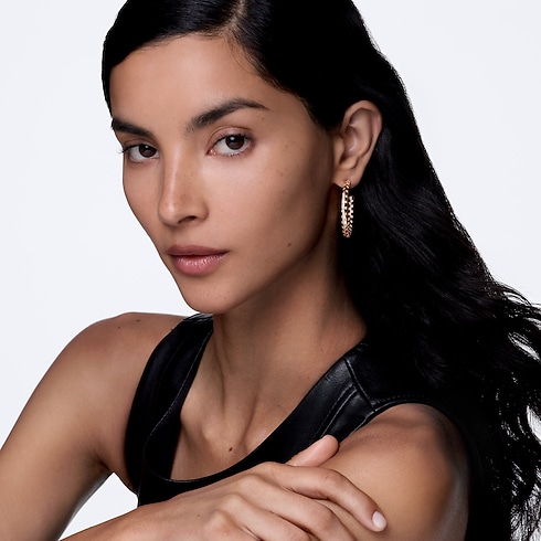 Le Damier de Louis Vuitton Large Hoops, Rose Gold and Diamonds in Jewelry's Categories Earrings collections by Louis Vuitton (Product zoom)