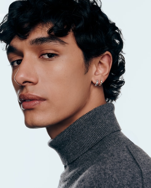 Le Damier de Louis Vuitton Small Hoops, Yellow Gold and Diamonds in Perhiasan's Kategori Anting collections by Louis Vuitton