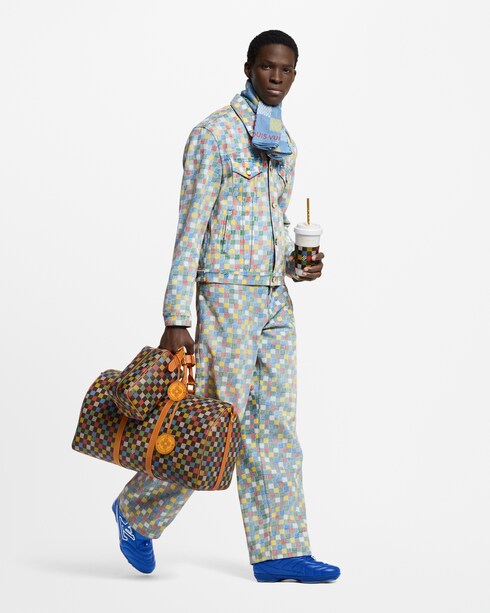 Locker Dopp Kit Damier Ebene in Pria's Travel Travel Accessories collections by Louis Vuitton