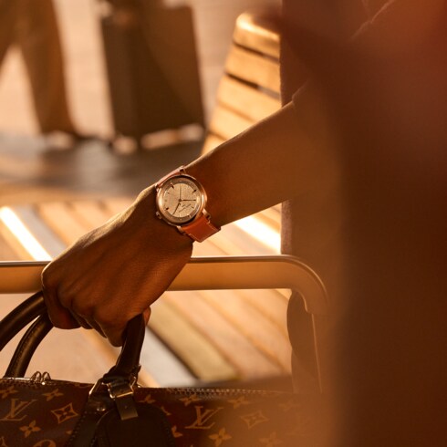 Louis Vuitton Escale, Automatic, 40mm, Yellow Gold dan tiger's eye in Jam Tangan's Koleksi Jam Tangan Louis Vuitton Escale collections by Louis Vuitton