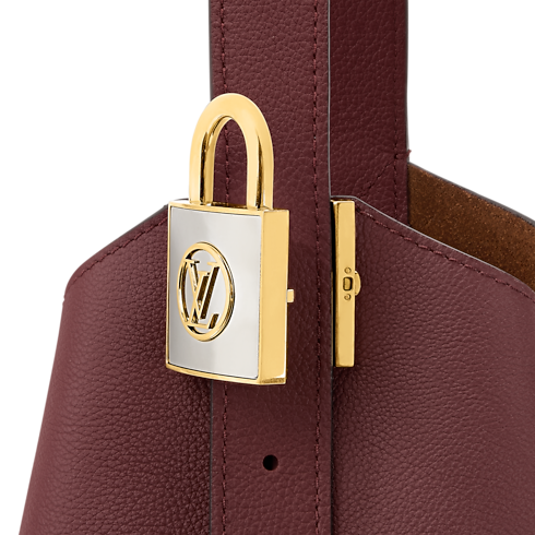Low Key Hobo MM H33 in Wanita's Tas Tangan Tas Tangan Untuk Wanita collections by Louis Vuitton (Perbesar produk)