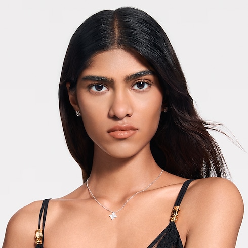 LV Baume - Lip Balm in Perfumes and Beauty's Lips } collections by Louis Vuitton (Product zoom)