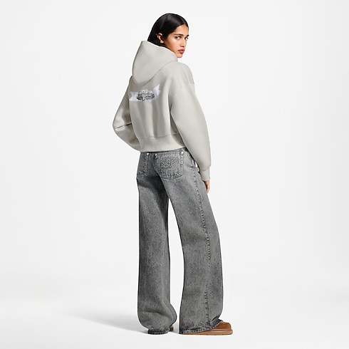 LV Bijoux Zip-Up Hoode in Wanita's Pakaian Kaus dan sweatshirt collections by Louis Vuitton (Perbesar produk)