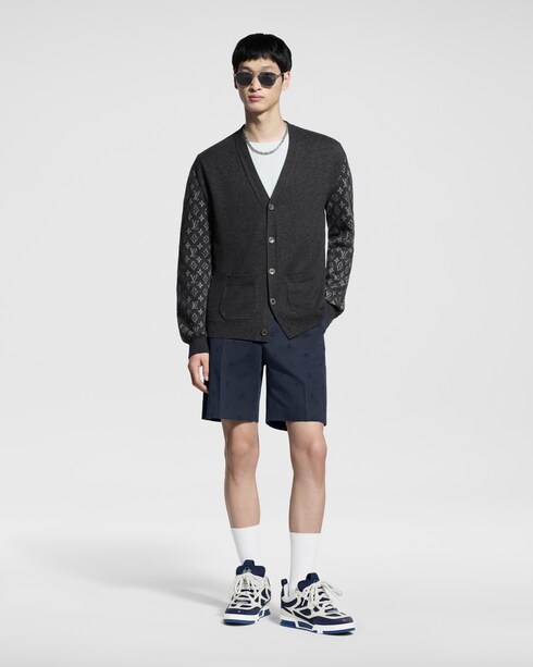 LV Blason Cotton Chino Shorts in Pria's Pakaian Celana collections by Louis Vuitton