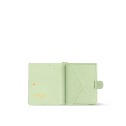 LV Charms Pocket Wallet Other Monogram Canvas in Wanita's Dompet dan Aksesori Kulit Tempat Kartu dan Gantungan Kunci collections by Louis Vuitton (Perbesar produk)