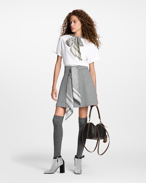 Tất LV Circle . in Đồ Nữ's Phụ kiện Mũ và Găng tay collections by Louis Vuitton