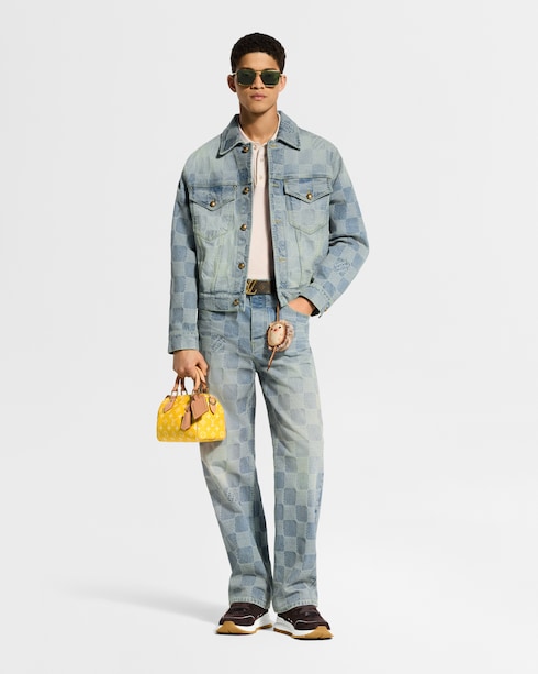 LV Classic Sneaker in Pria's Sepatu Sneakers collections by Louis Vuitton