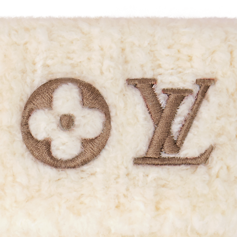LV Cozy Socks . in Women's Accessories Hats and Gloves collections by Louis Vuitton (Product zoom)