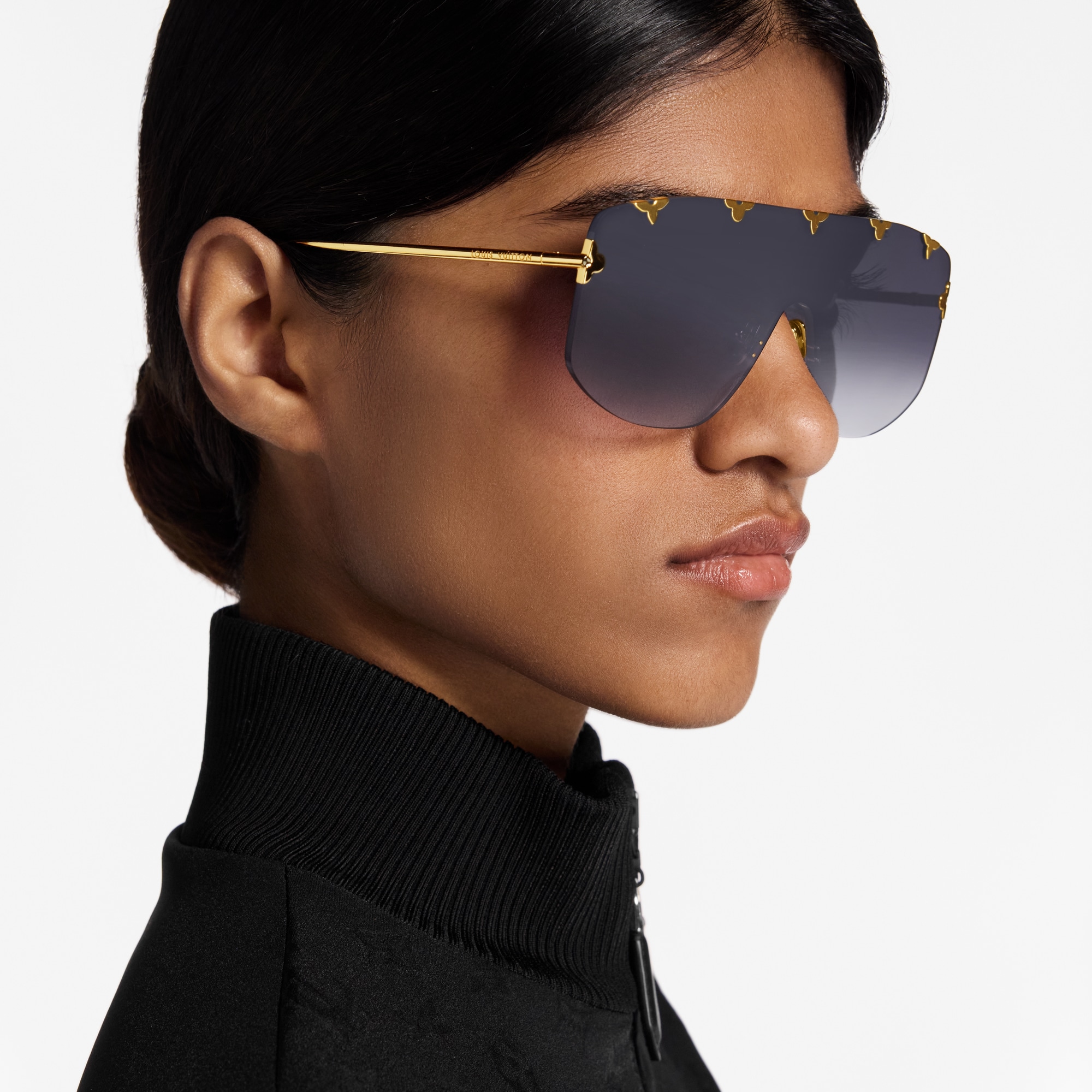 LV Crown Mask S00 in Wanita