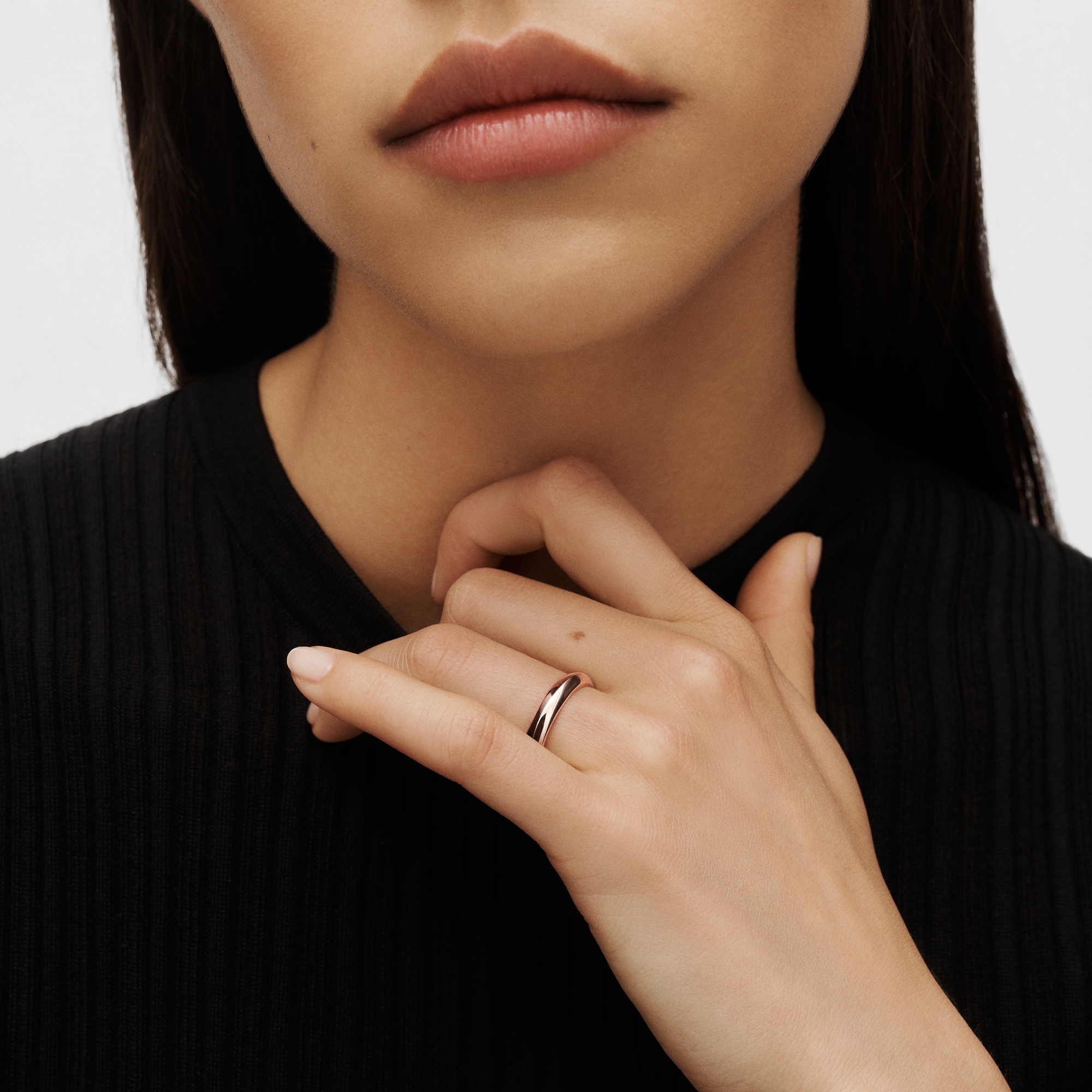 LV Diamonds 4mm Wedding Band, Pink Gold  in Perhiasan