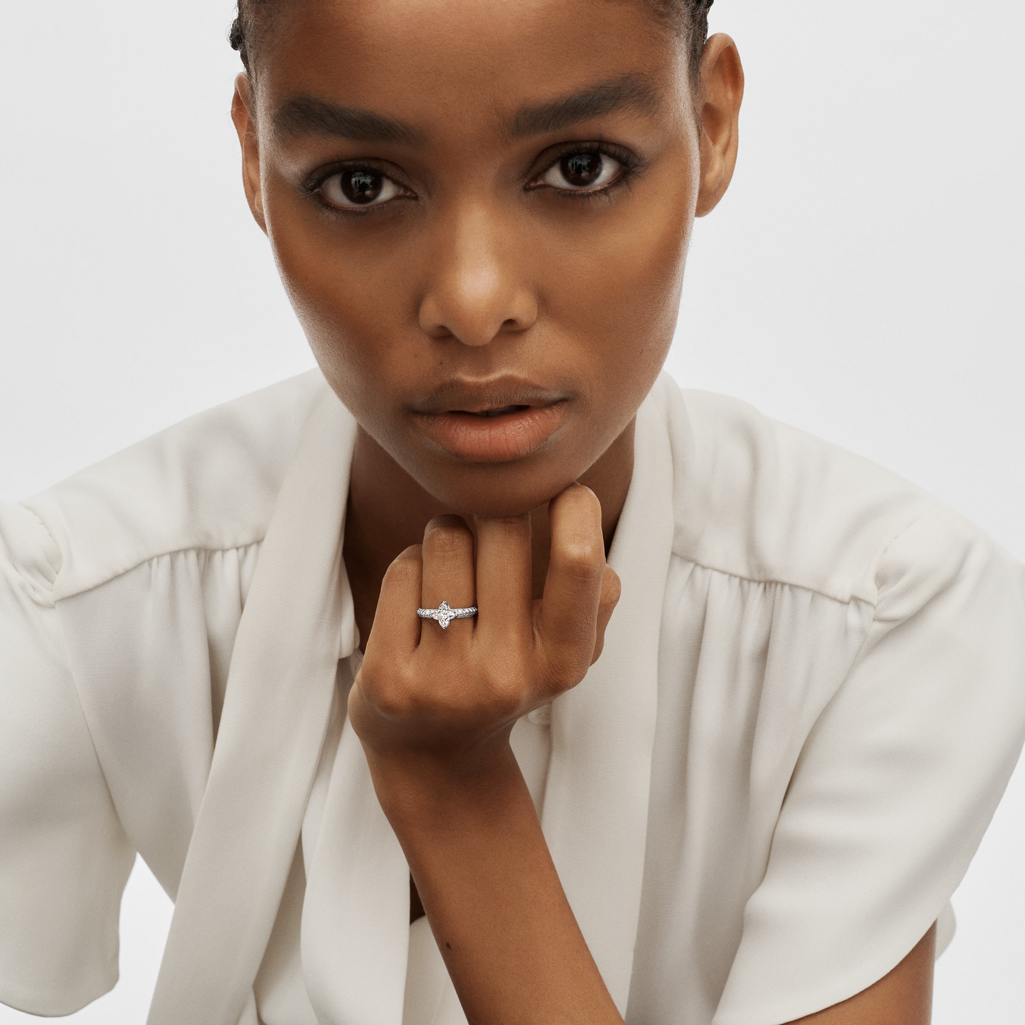 LV Diamonds Pavé Solitaire, LV Monogram Star cut  in Perhiasan