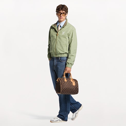 LV Drop 300 Sneaker in Pria's Sepatu Sneakers collections by Louis Vuitton (Perbesar produk)