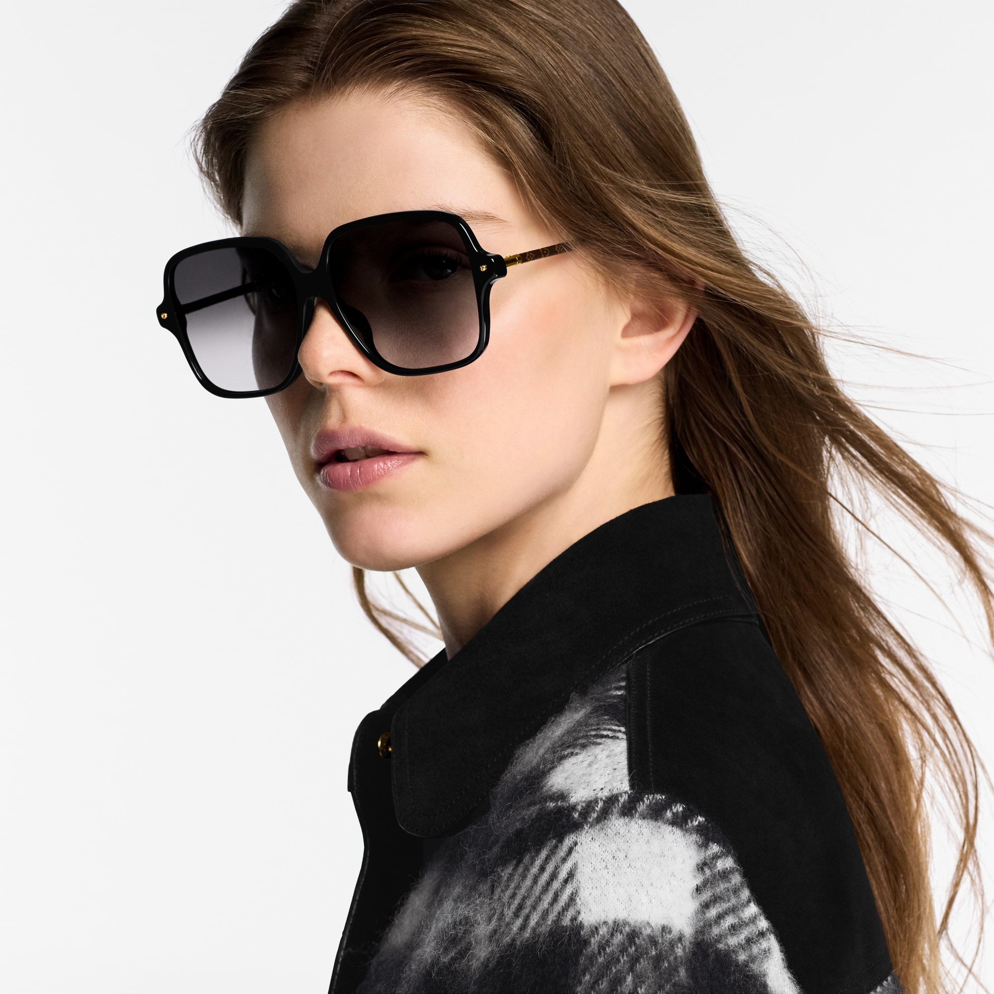 LV First Oversize Square Sunglasses S00 in Wanita