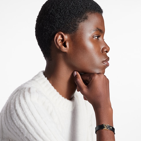 LV Iconic Bracelet Other Leathers in Wanita's Fashion Jewelry Gelang collections by Louis Vuitton (Perbesar produk)